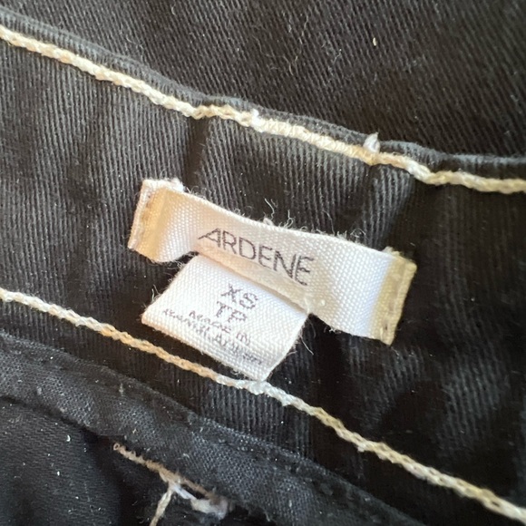 black cargo pants - Picture 4 of 4